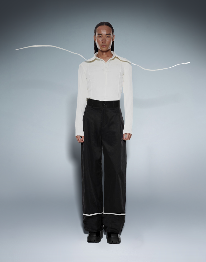 Cổ dài t-shirt white