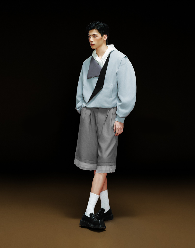 Nhất nhì ba short