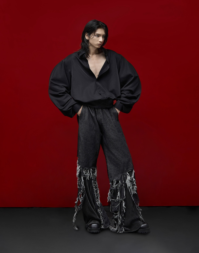 tàn chưa gạt jean pants